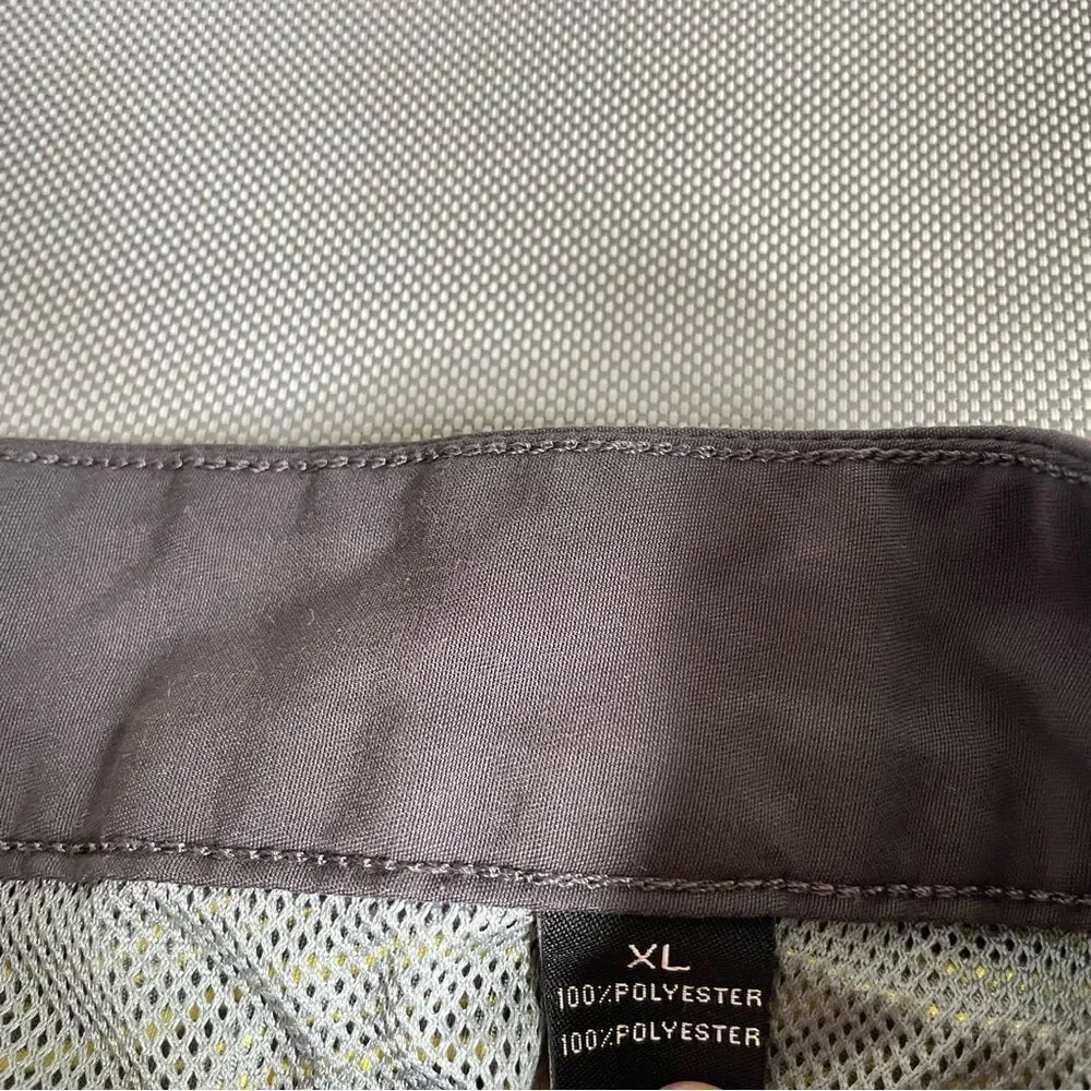 VICTORINOX Gray Yellow Striped Swim Board Shorts Men’s Size XL